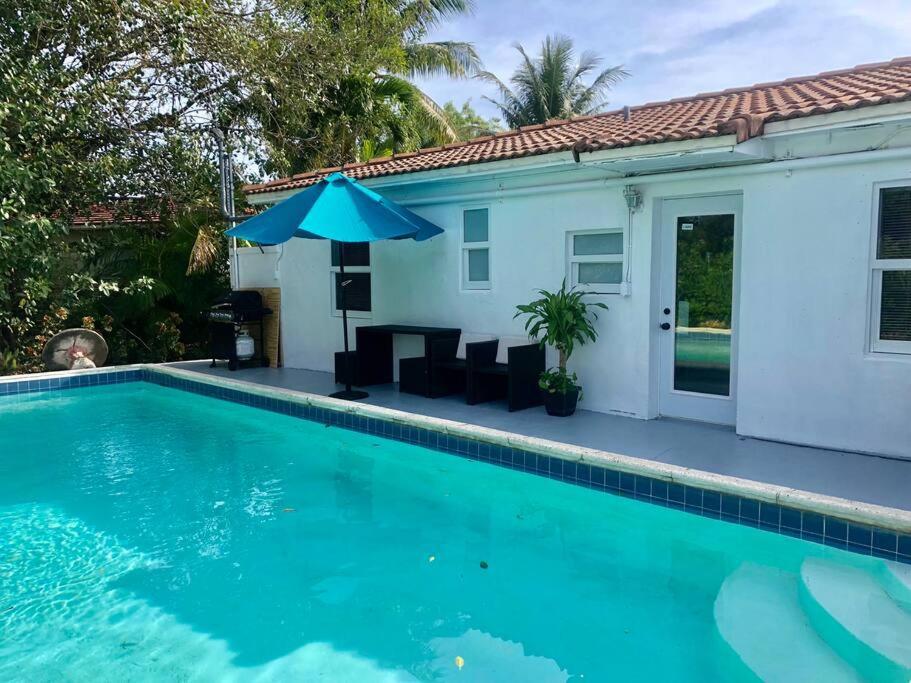 House With Pool And Bbq, 12 Min To The Beach Miami Shores ภายนอก รูปภาพ